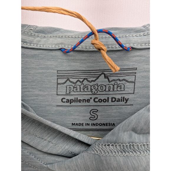NWT Patagonia Women's Capilene Cool Daily Hoody in Thermal Blue size Small - Picture 7 of 8